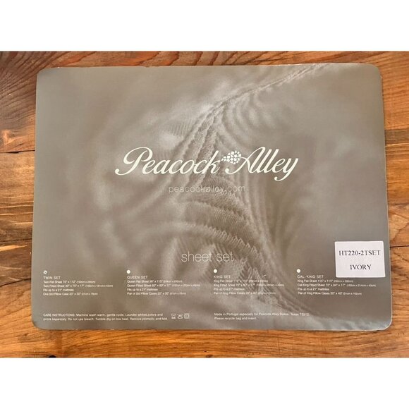Peacock Alley Ivory Twin Sheet Set 100% Cotton Sateen Bedding Portugal NIP - Picture 2 of 3